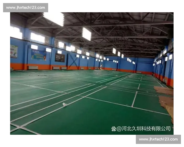 羽毛球比赛场地的布局与设计创新:提升运动体验与竞技表现的探索 羽毛球比赛场地的布局与设计创新:提升运动体验与竞技表现的探索