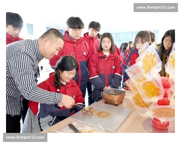 舞动手绢传承文化魅力展现青春风采大赛精彩瞬间