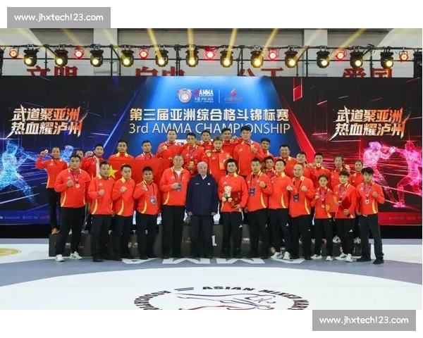 综合格斗赛场秤重风波引发选手与赛事管理多方关注 综合格斗赛场秤重风波引发选手与赛事管理多方关注